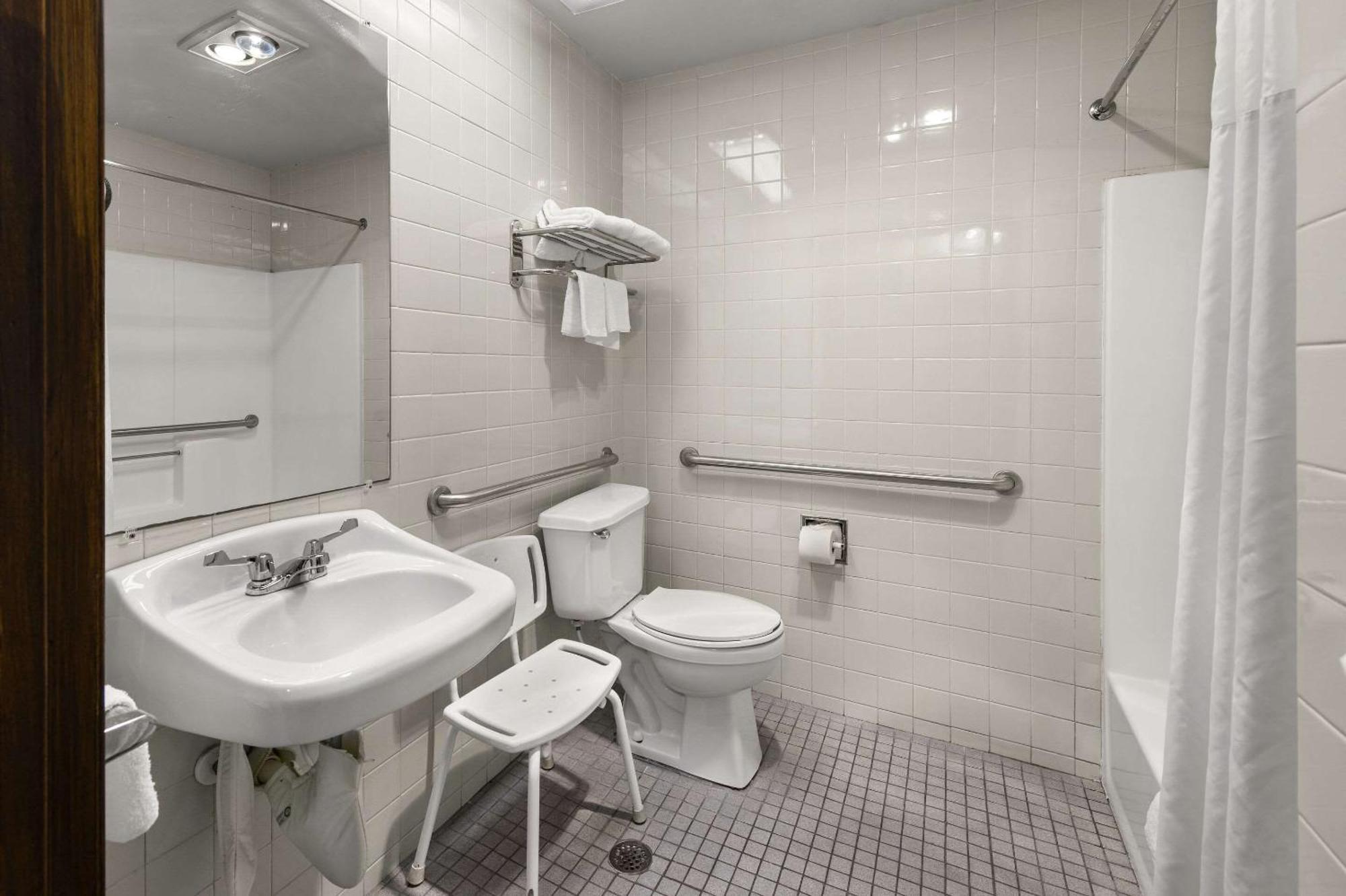 Suburban Studios Kansas City Airport North Platte City Екстер'єр фото